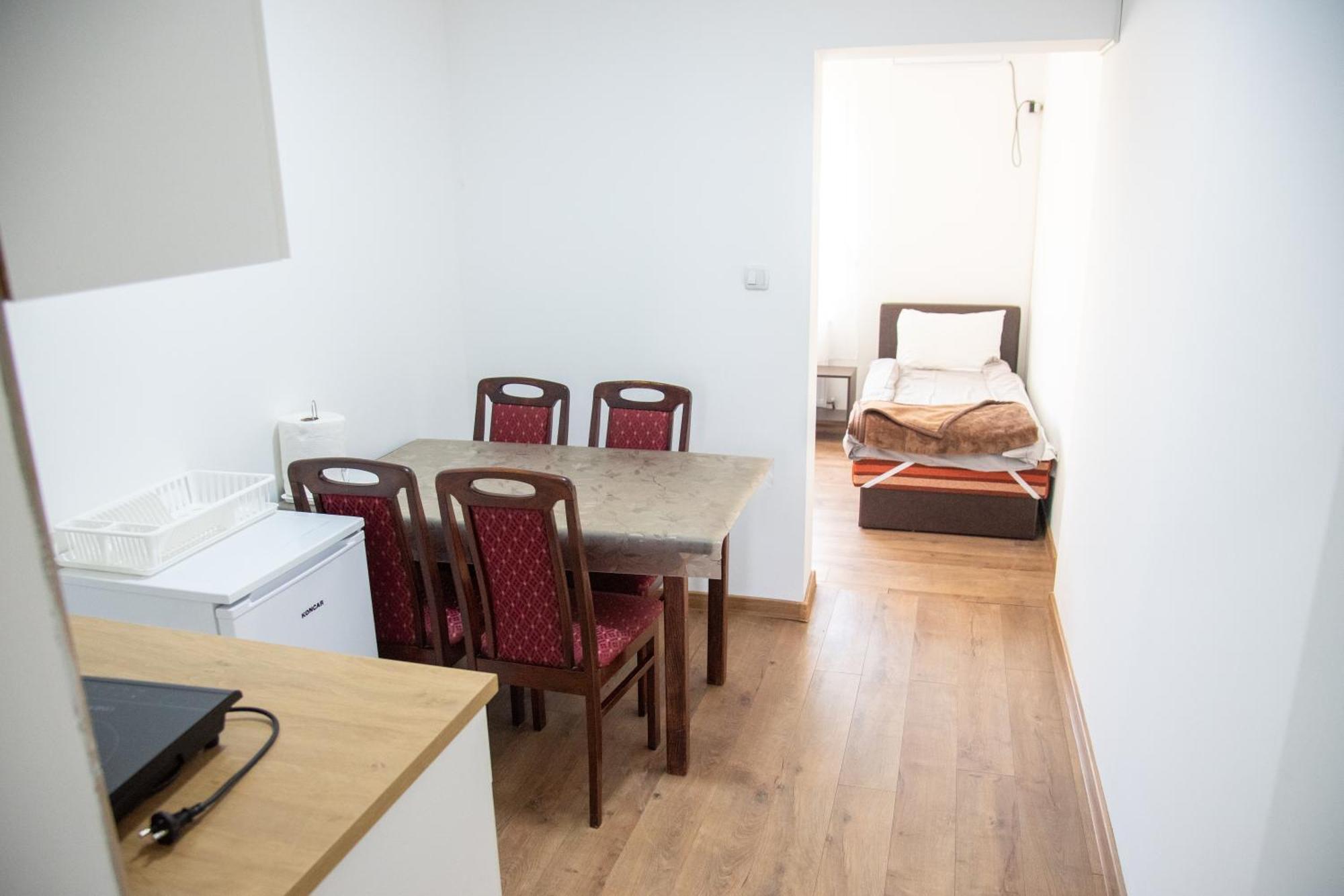 Apartments Kuca Aleksic II Nis Bagian luar foto