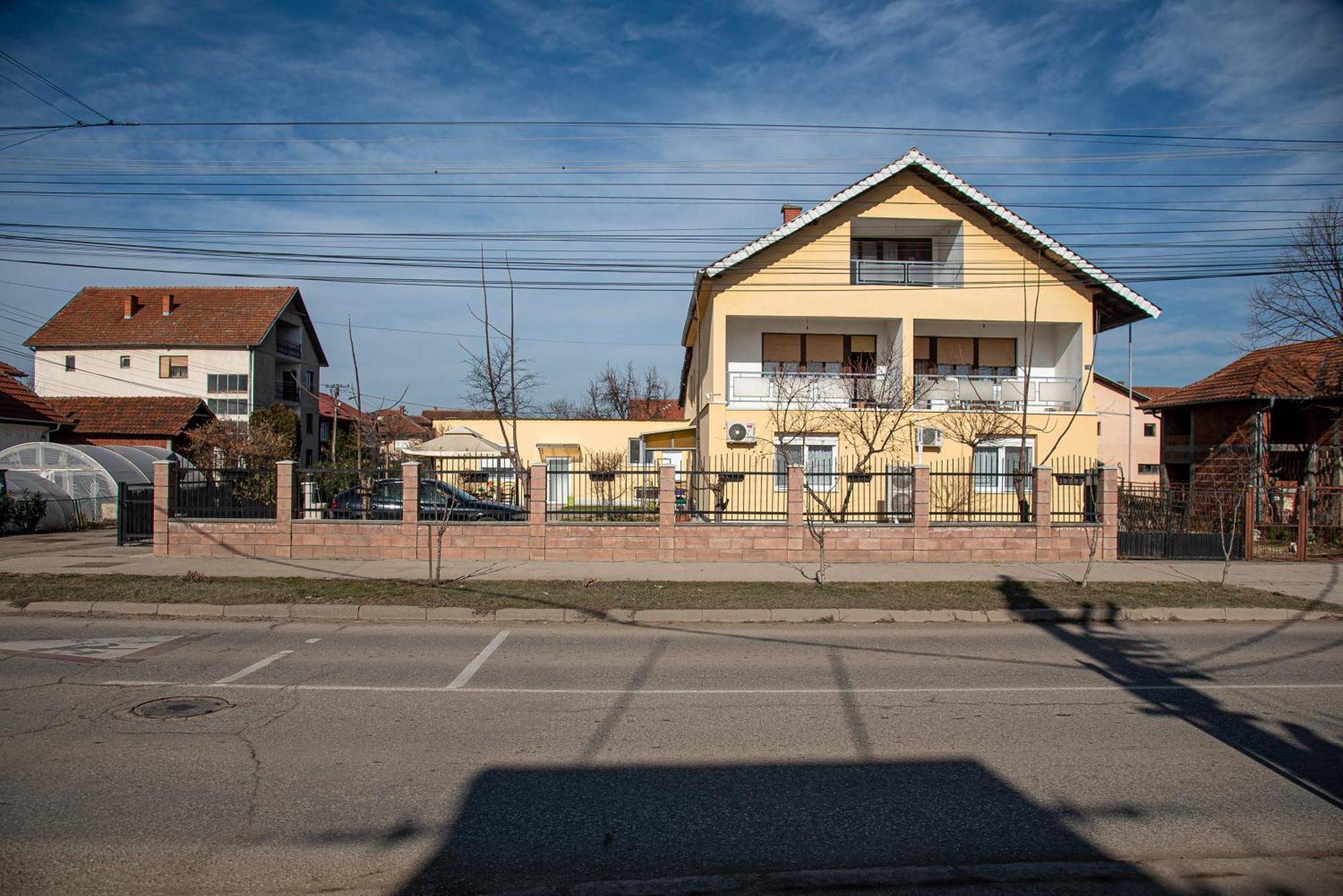 Apartments Kuca Aleksic II Nis Bagian luar foto