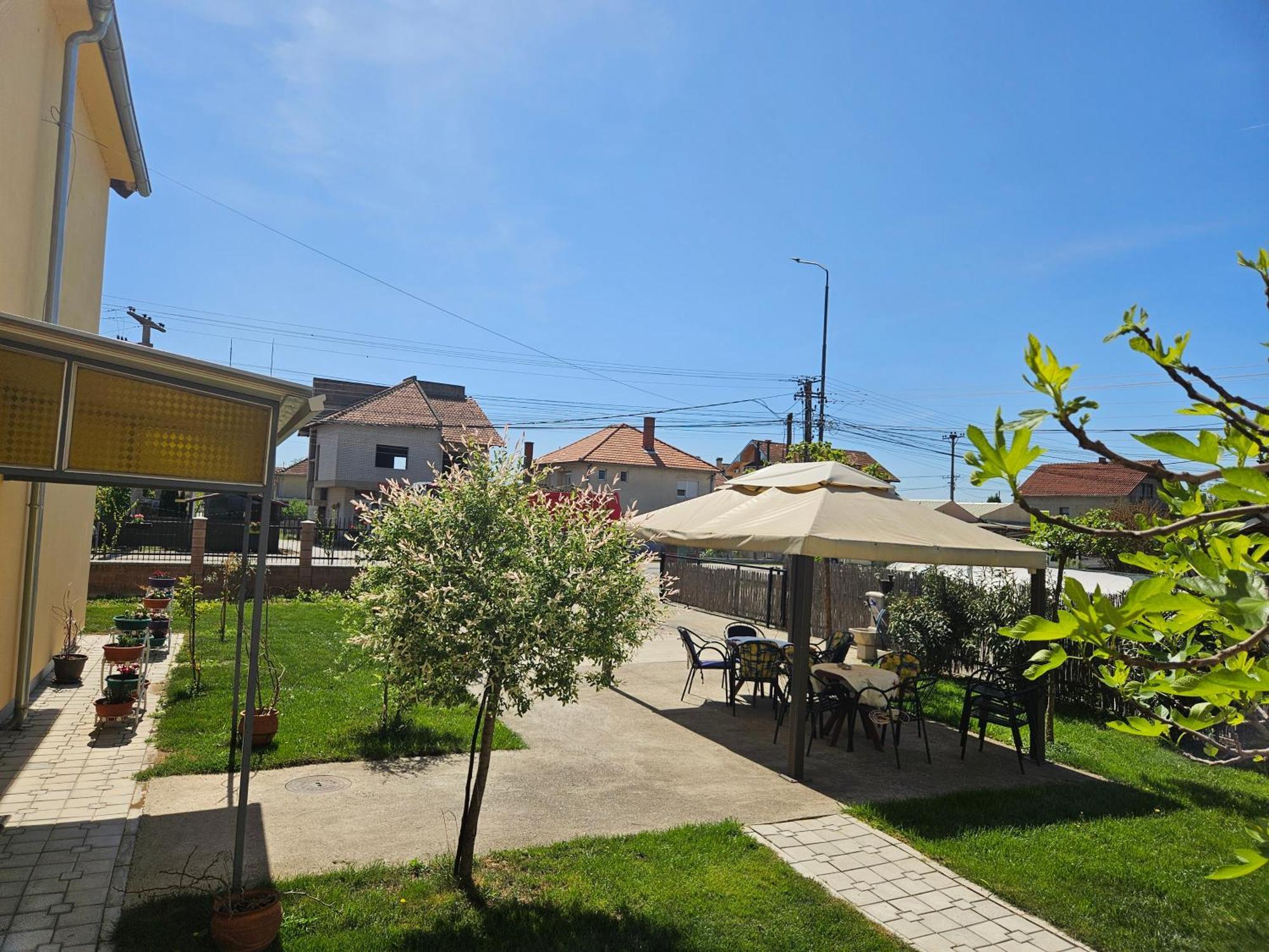 Apartments Kuca Aleksic II Nis Bagian luar foto